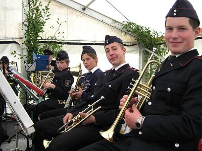 Jugendblasorchester Sachsenwald auf dem Amtswehrfest in Ritzerau - die Trompeten und Flügelhörner