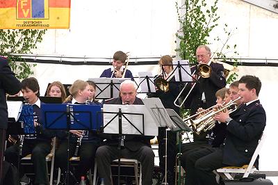 Jugendblasorchester Sachsenwald auf dem Amtswehrfest in Ritzerau - drei Posaunen spielen den Posaunistenglanz